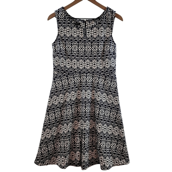 Talbots Petites Geometric A-line Fit & Flare Dress Sleeveless Stretch Dress Navy - Picture 1 of 13